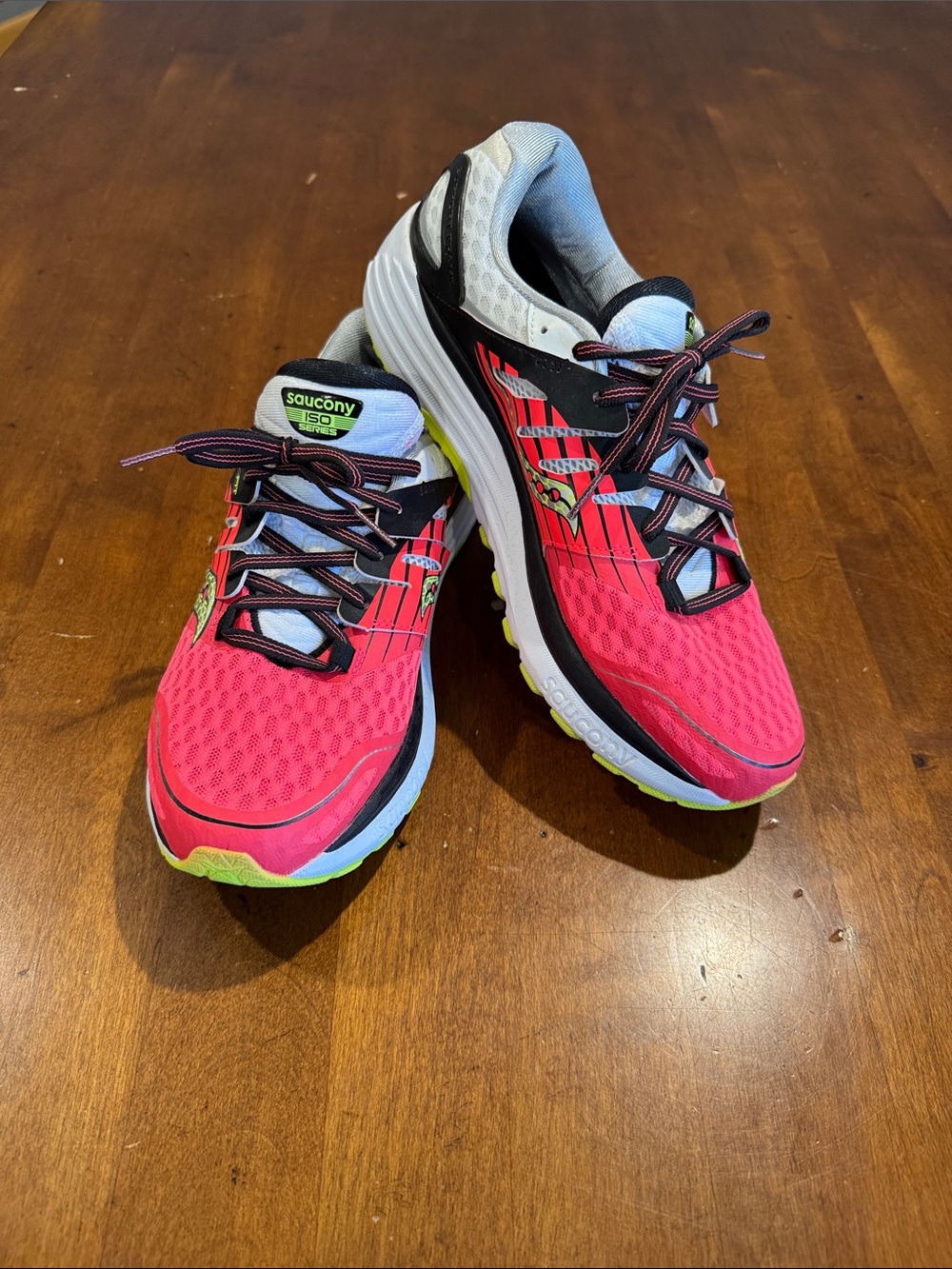 Saucony Women's Running Shoes - Cushioned Support